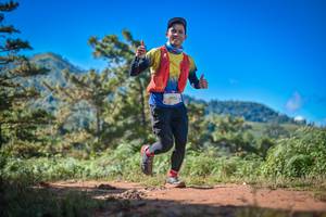 BIB: 9053
                            <button type="button" onclick="openModal(19253441)" class="btn btn-primary btn-sm float-right btn-popup" data-toggle="modal" data-target=".modal-high-quality">
                        <i class="fas fa-shopping-cart"></i> Add to Cart
                    </button>
                                            <button type="button" onclick="isThisMe(19253441, true)" class="btn btn-success btn-sm float-right btn-popup btn-isme hidden" data-toggle="tooltip" data-placement="bottom" title="นี่คือรูปของคุณใช่ไหม คลิกที่นี่เพื่อเอาเข้าอัลบั้ม">
                        <i class="fas fa-plus"></i> Add to album
                    </button>
                    <button type="button" onclick="isThisMe(19253441, false)" class="btn btn-warning btn-sm float-right btn-popup btn-isnotme hidden">
                        <i class="fas fa-ban"></i> Remove from album
                    </button>